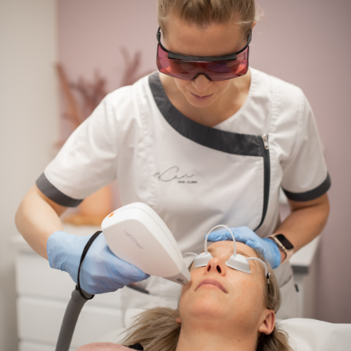 Ontharing gezicht - Laser of elektrische epilatie